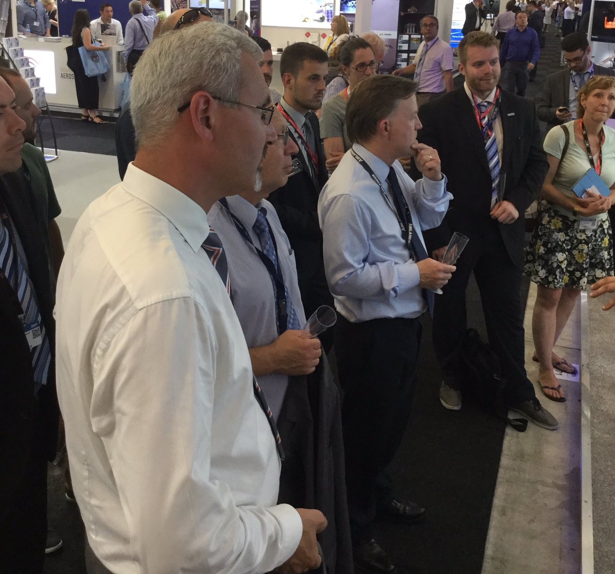UoNAerospace's tweet photo. #ResearchVision #DiscoverOurWorld Paris reception event, great turn out including guests from @SAFRAN @cleansky_ju @MAAaero @hervepmorvan https://t.co/PbfuDE9cHd