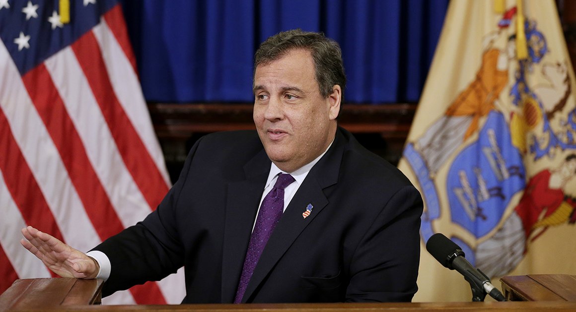 politico's tweet photo. .@GovChristie's thoughts on his 15 percent approval rating?
"I don’t care"
https://t.co/6LCf8oSHLp https://t.co/2xHv30DAEV