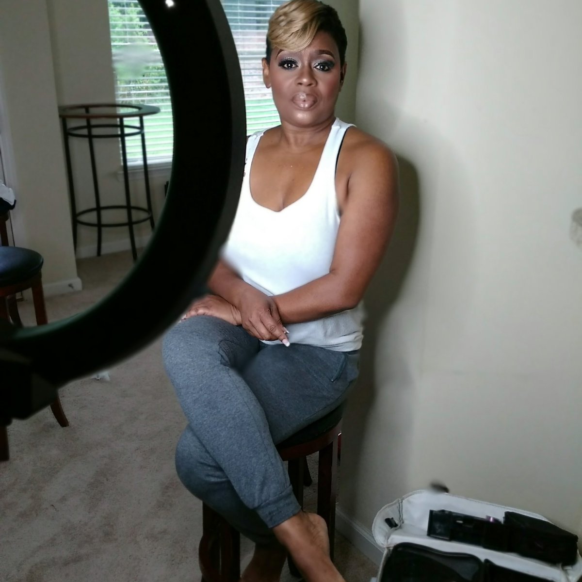 ExoticHush's tweet photo. Love what you do #JustNeffe #UrbanSheekStylingAgency #Atlanta #AtlFashion #AtlStylist
@celebstylist404 @Faceoflondon @Boutiquebosschic https://t.co/yQcEjtcpjg