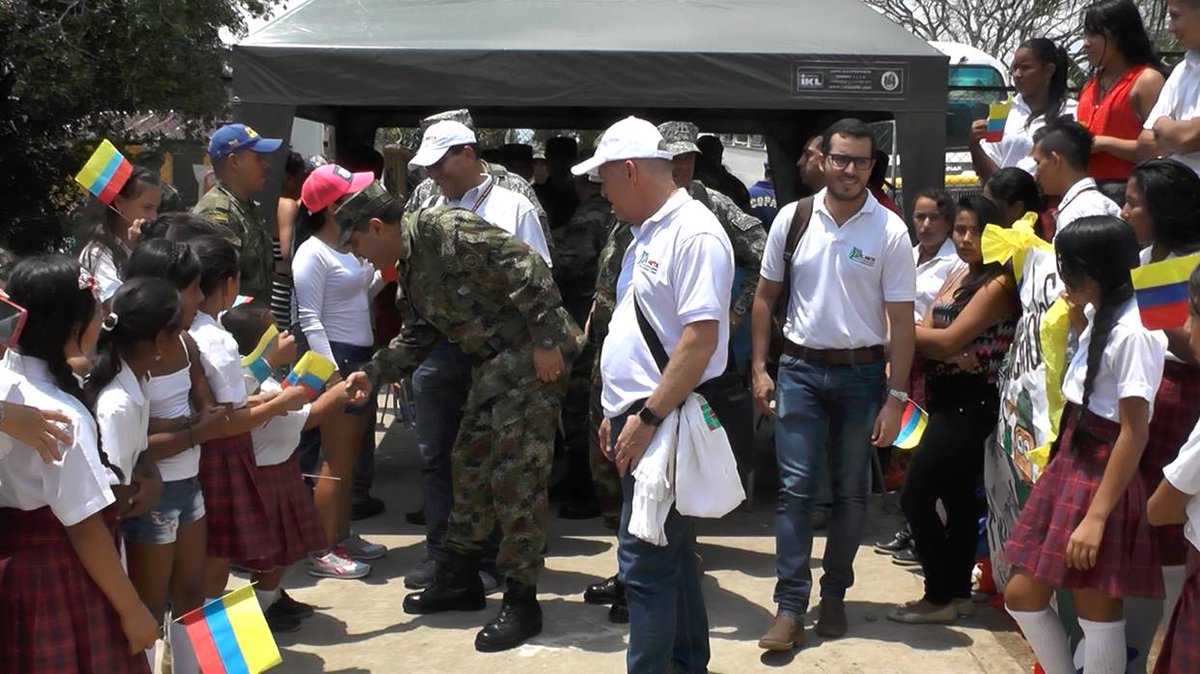 JorgeJerezC's tweet image. En contados días estaremos en la Macarena #Meta atendiendo necesidades prioritarias con Jornada de Apoyo al Desarrollo. Somos #Multimisión