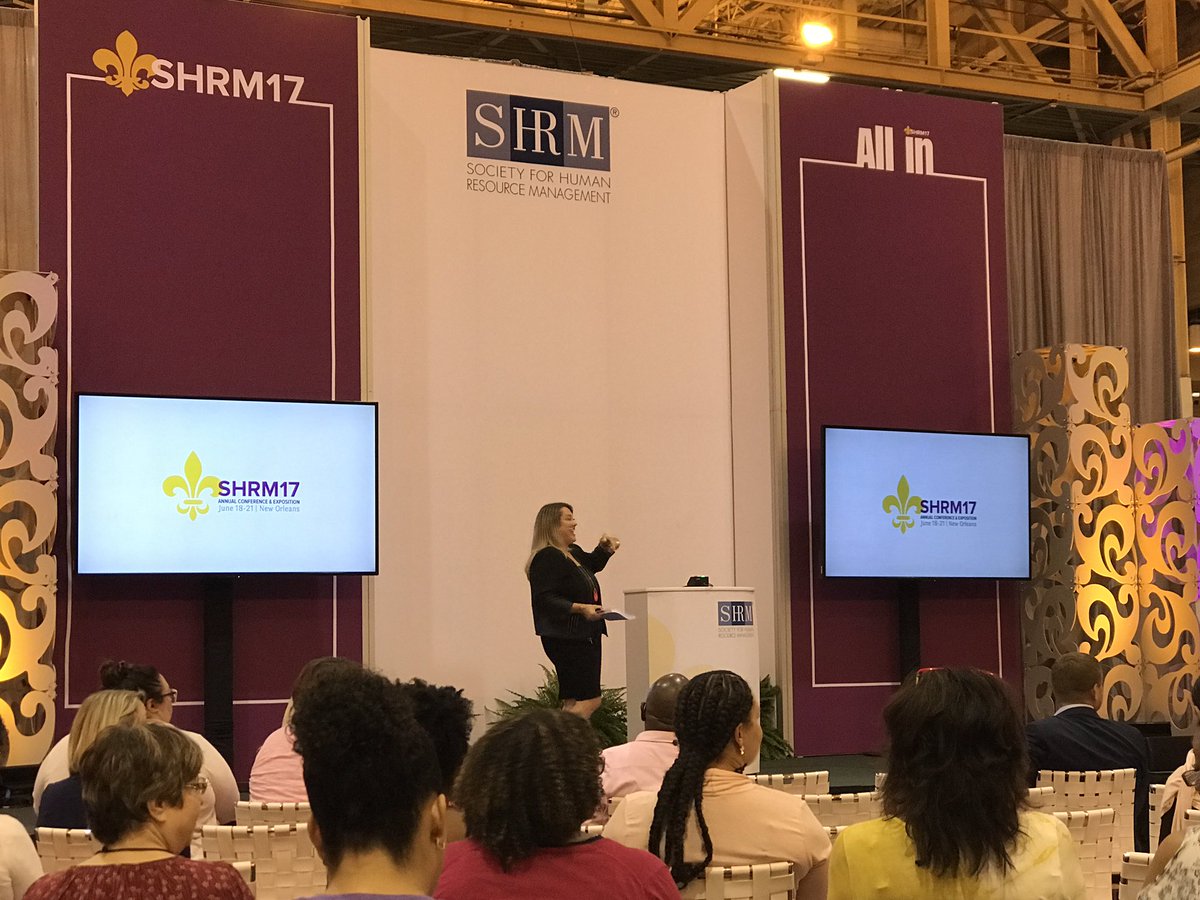 ScottDFerrin's tweet photo. @neenjames talking about accomplishing twice as much in the same time! #foldingtime #SHRM17 #shrmlead https://t.co/ByGCb8sEcp