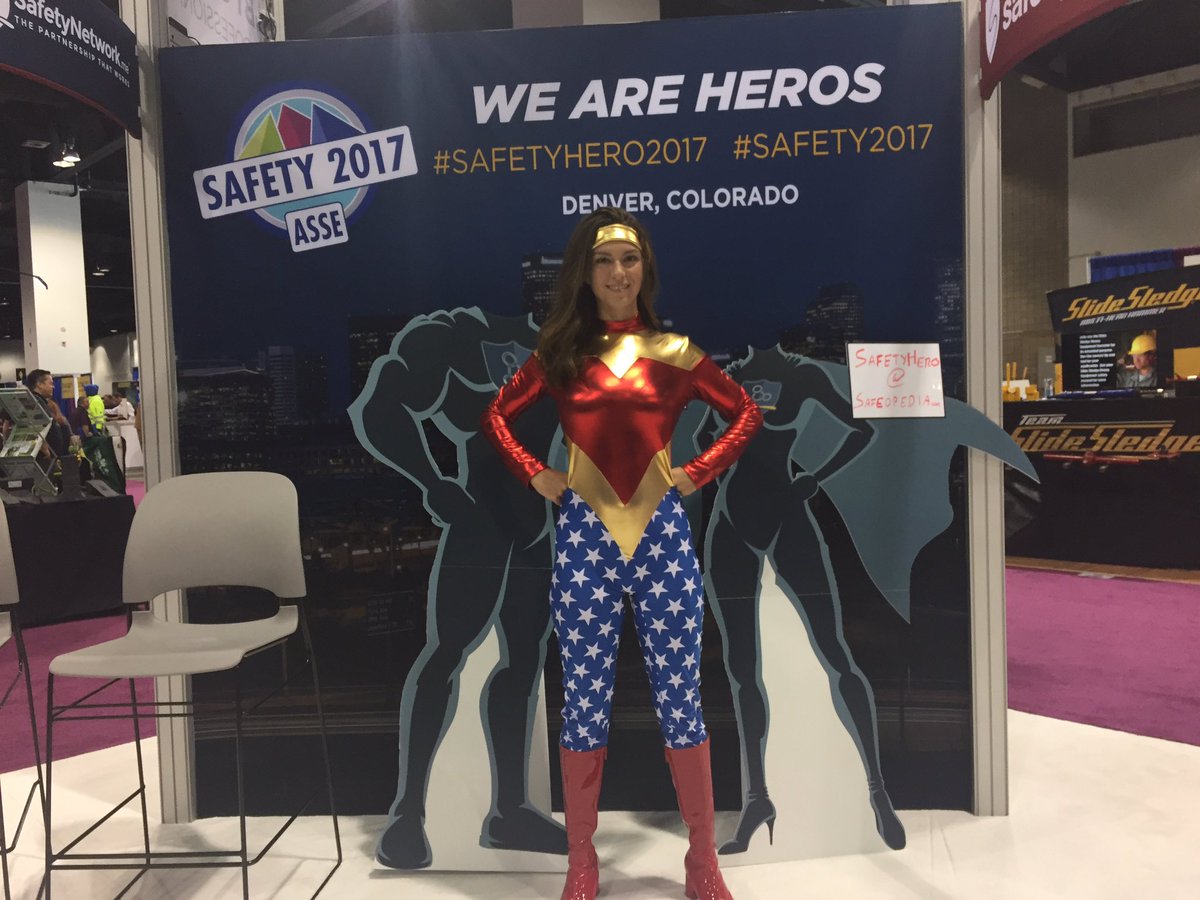 SafetyNetworkme's tweet photo. Please stop by our booth #1967 and get your picture with our SafetyHero! #Safety2017 #SafetyHero2017 https://t.co/ryQu4bi7Ob