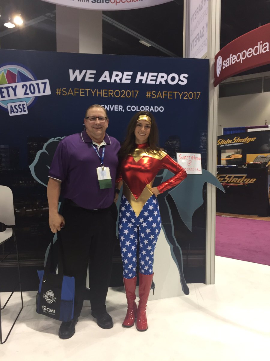 SafetyNetworkme's tweet photo. Please stop by our booth #1967 and get your picture with our SafetyHero! #Safety2017 #SafetyHero2017 https://t.co/ryQu4bi7Ob