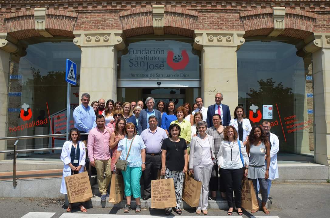 florenbn's tweet photo. En el "foro de reflexión sobre el abordaje de daño cerebral" organizado por la Fundación Instituto San José aprendiendo para @rehabictus https://t.co/rPiiIRjxrV