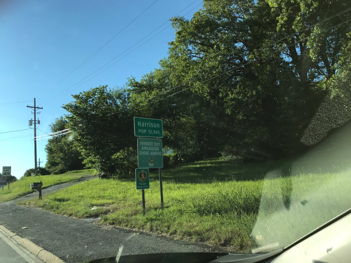 Custom_ED's tweet photo. The #ArkansasAdventures continue! Mary shares her travels to #MakeADifference w/#FUTP60TrainingCamp this week! @MidwestDairy https://t.co/WnlzrwpDQ3