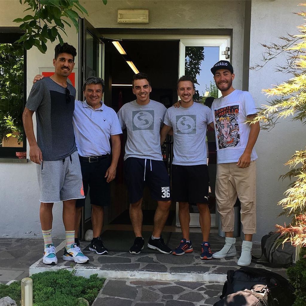 Grazie a questa squadra fantastica ! / Thanks to this great team ! 💪🏻🔝 <a href="/fabrifisio/">Fabrizio Borra</a> <a href="/dani_borra/">Daniele Borra</a> <a href="/dani_borra/">Daniele Borra</a> #best #… ift.tt/2sVWbT5