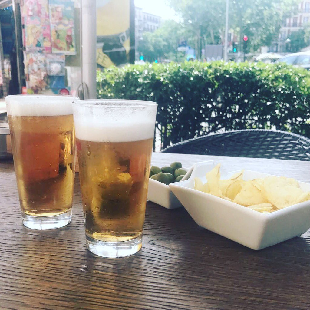 Beerute_ES's tweet photo. Démosle la bienvenida al #verano con una #cerveza fría por #Madrid https://t.co/IgyiZGkBMd