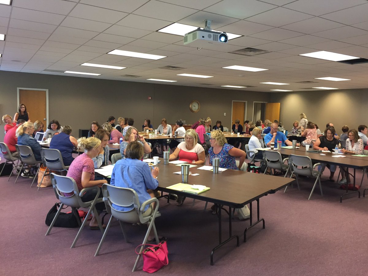 aprilkaykelley's tweet image. Talking academic and behavior interventions with ESU 5 teachers today. #TeachersNeverStopLearning #SummerDedication @esu6pd