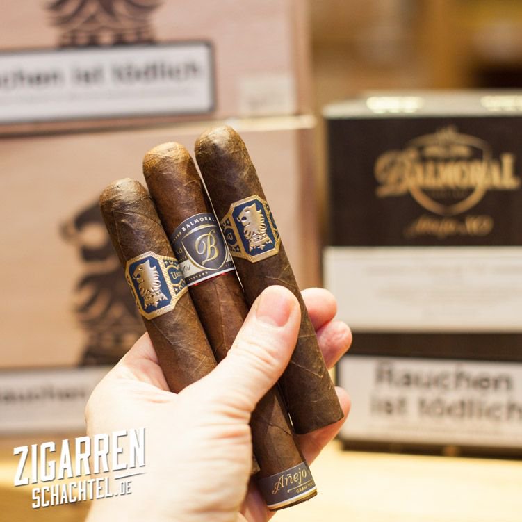 zigarrenschacht's tweet photo. Die Zigarren für unser #Balmoral &amp; #DrewEstate #Zigarren #Tasting + Reserve ;)

#Zigarre #Zigarrenschachtel #Humidormanager #Raubling https://t.co/CDB6Wf6ccL