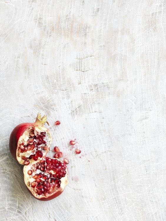 Ecohabitude's tweet photo. Did you know: #PomegranateSeedOil is highly moisturizing, nourishing, &amp; revitalizing to all skin types 
https://t.co/BHNNmOt75J https://t.co/PcOY6C74pc