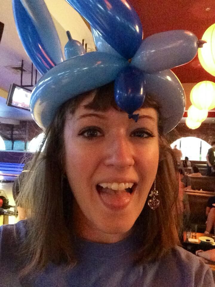 BetterOffBowlin's tweet photo. Happy #NationalSelfieDay!! Share your favorite selfie of you #bowling, here are some of our favorites so far. https://t.co/8lnDlaxzGp