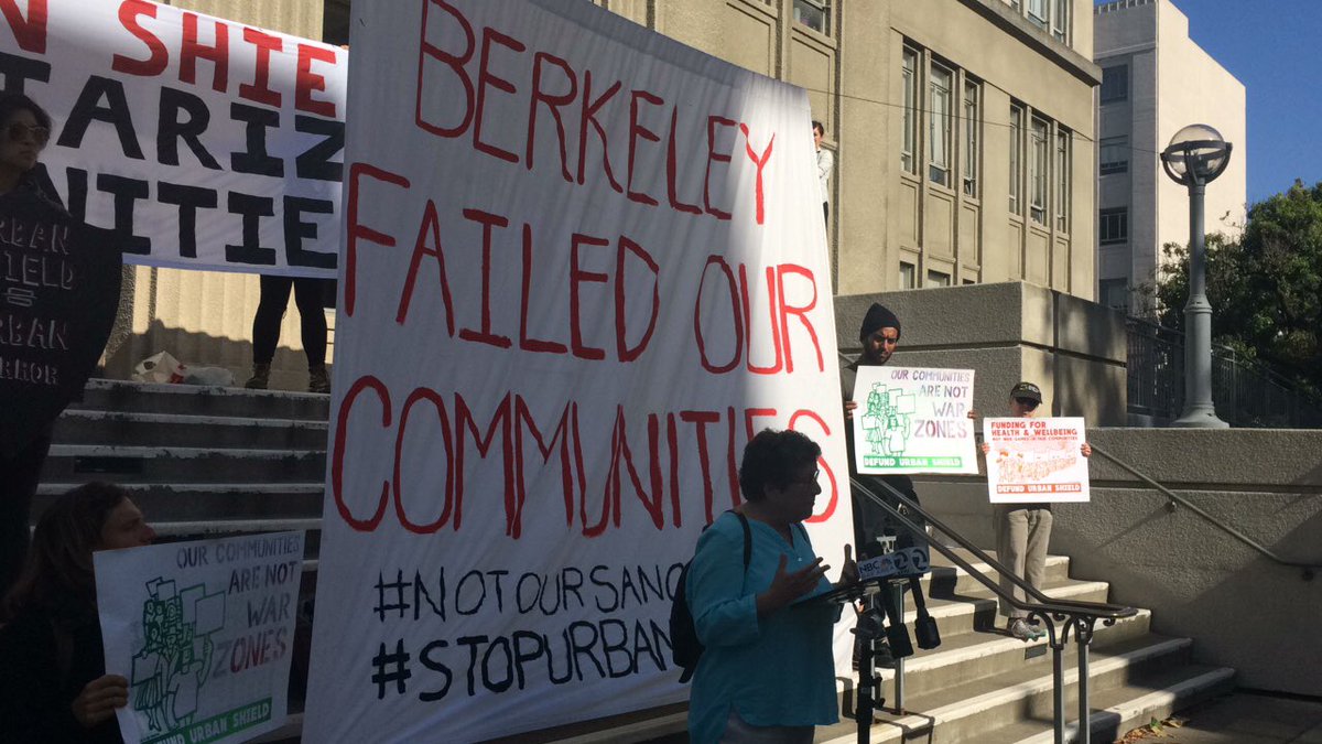 AROC #FreePalestine #AbolishICE tweet media