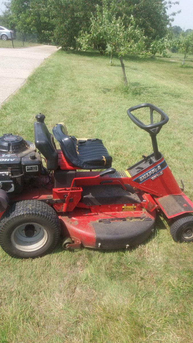 fixmymower's tweet photo. #onsiteagain #onsite #snapper #snappermower https://t.co/Fi0vgUPz9e