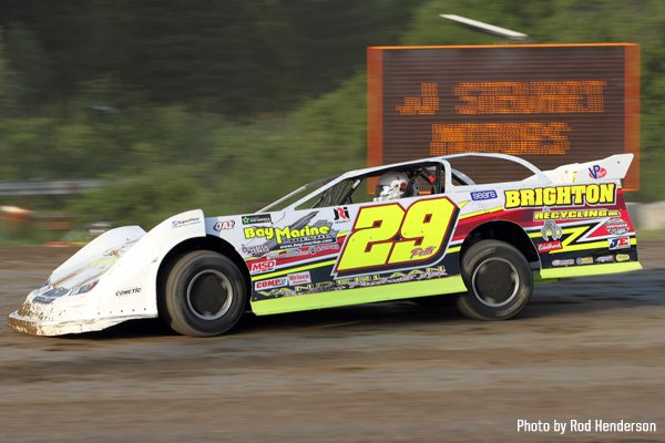 FowlMoodRacing's tweet photo. Phil Potts Among Top Dozen Against @WoOLateModels at @BrightonSpdwy.
Read More: https://t.co/JK25YXwLiE https://t.co/woluL0esgn