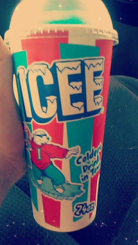 http_Carlz's tweet image. Life💙😍