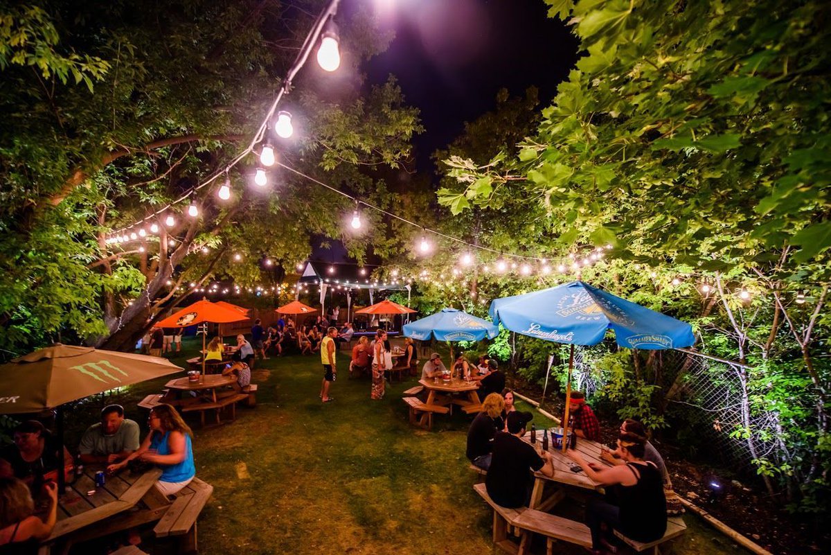 Come get your groove on with us at this Hawaiian Luau @ Short Branch in Neenah WI on JUNE 24th! RSVP here- buff.ly/2rIoWzy #SparkJoy