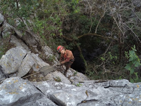 Amy Morton named 2017 Extraordinary Women Caver! <a href="/PhantomRegiment/">Phantom Regiment</a> <a href="/uiwcardinals/">UIW</a>  <a href="/TheCadets/">The Cadets</a>  <a href="/NSScaves/">Nat'l Speleo Society</a> ow.ly/JhzL30cwYk4