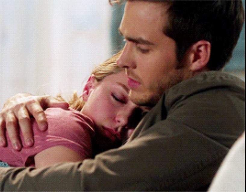 delenaslove1's tweet photo. My vote for #ChoiceActionTVActor goes to @ChristophrWood from #Supergirl #ChrisWood 3 https://t.co/9h6biLTSlG