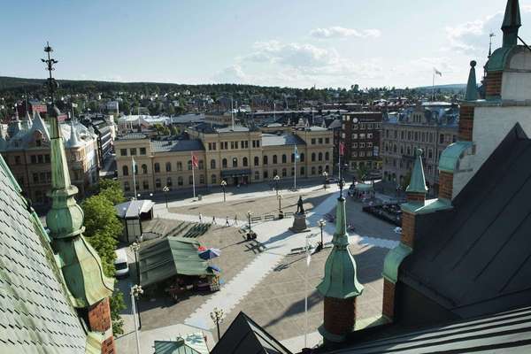 STnu's tweet photo. Stenstan nominerad till Stenpriset 2017: "En kulturmiljö med riksintresse" https://t.co/Eh2vIyfUoi #sundsvall #stenstan https://t.co/5LfQTqxtVt