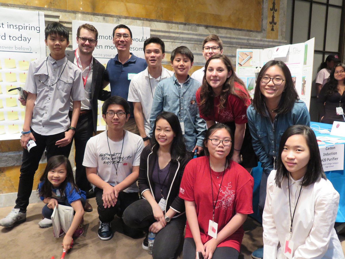 mouse_org's tweet photo. Special thanks to our mentors from @CreditSuisse and @adaptwechange for joining us at #EmotiCon2017! https://t.co/HiOXZKz2wP https://t.co/nxNW2zdCA9