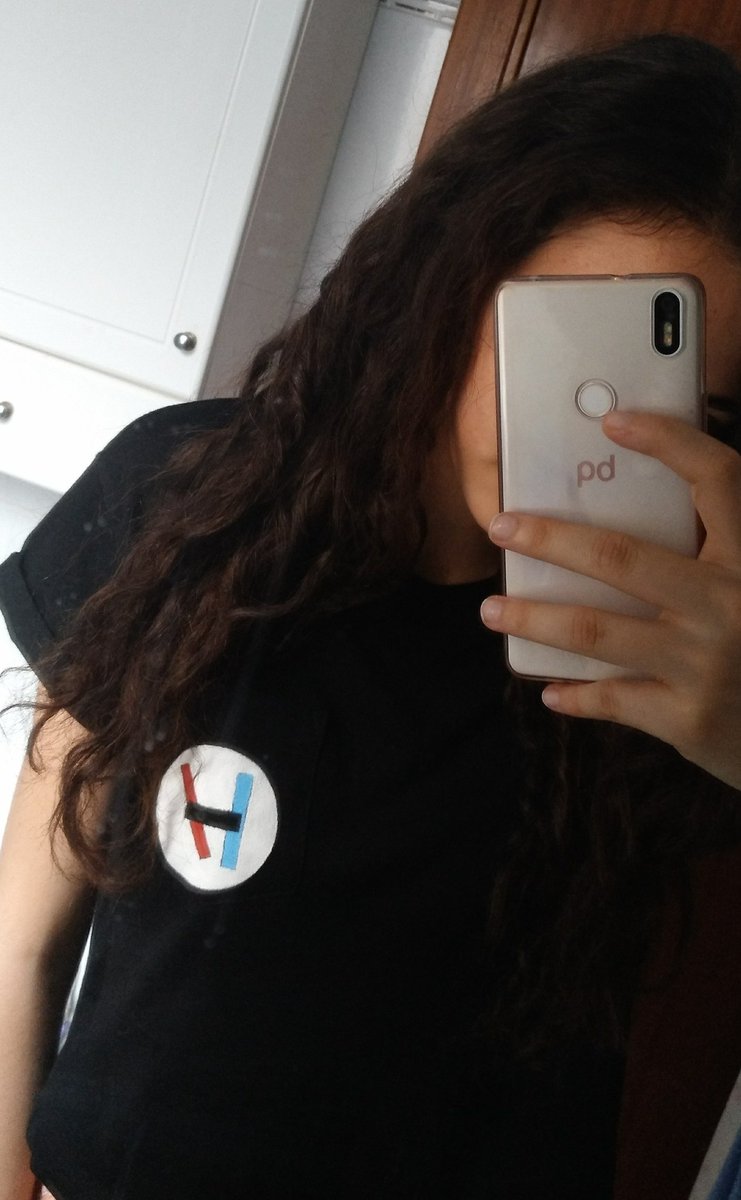 semiartistt's tweet photo. A T-shirt that i've made

#twentyonepilots #top #TylerJoseph #joshdun #rab #cliqueart #clique #skeletoncliqueart https://t.co/tmZ0CKJ32f