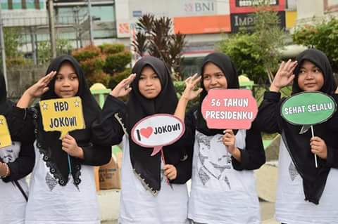 TDepresiden's tweet photo. Selamat HarLah Mr Presiden @jokowi 
#jokowi56th 
#21juni https://t.co/lvG5k9ZMQF