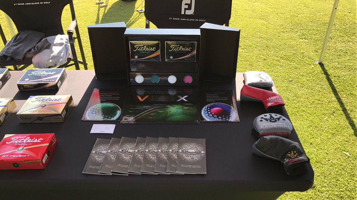 Davidryangolf's tweet photo. #ProV1 #ProV1X #titleist https://t.co/sXAyzM5gcm