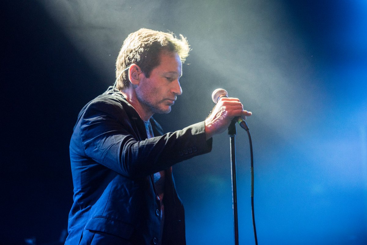 Just announced! <a href="/davidduchovny/">David Duchovny</a> returns to Vancouver with guests Sat Oct 14th <a href="/Imperial_Van/">ImperialVancouver</a> Presale &amp; more info: timbreconcerts.com/event/david-du…