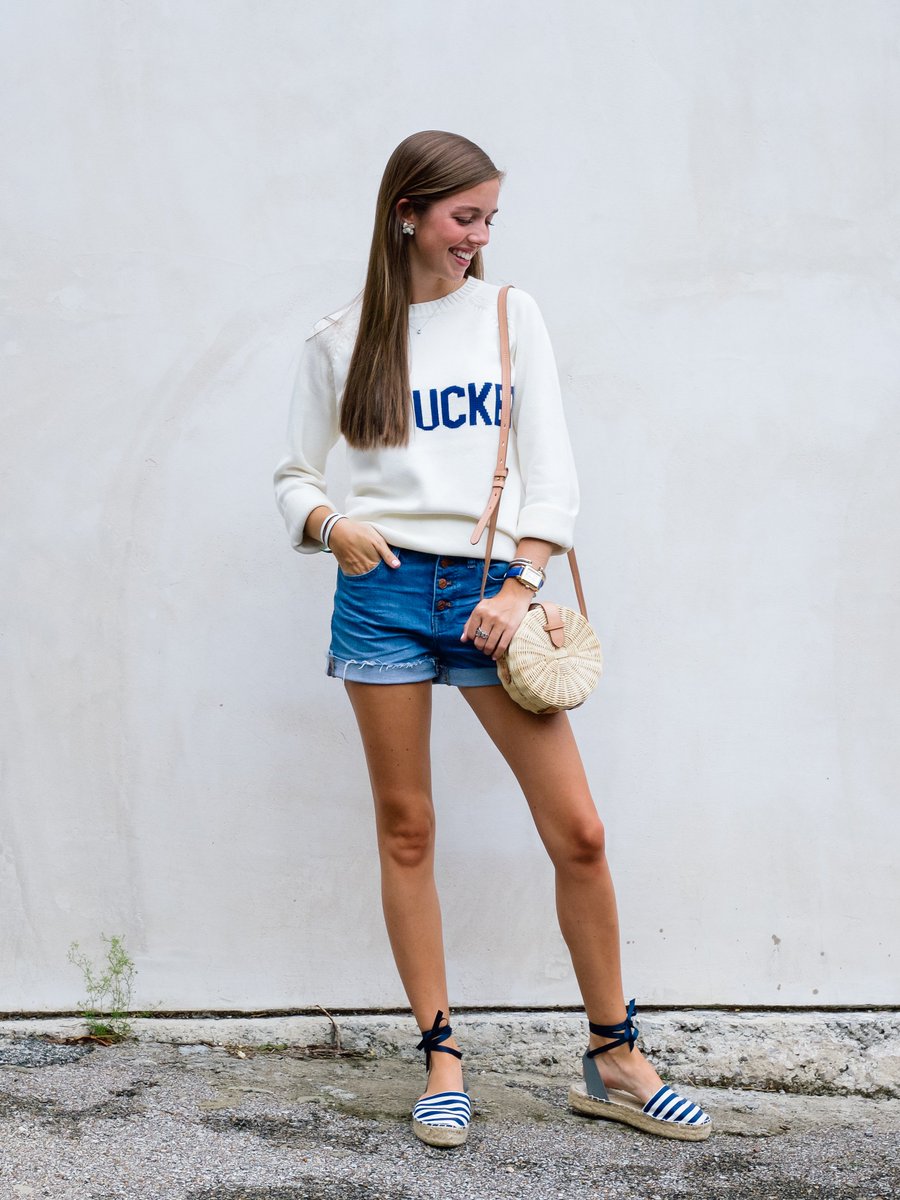 lcb_style's tweet photo. new outfit post feat. #skinnydipcharleston on the blog! https://t.co/SoZyQLxtmh https://t.co/nAIJp9pDtA