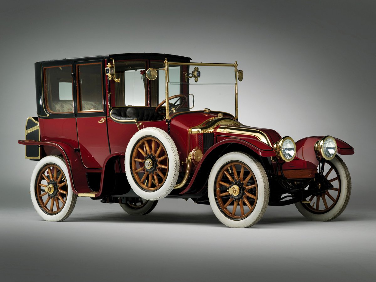 Hey, #Cruisers, it's #WheelsWednesday! Our featured car today is a 1912 #Renault Type CB town car.