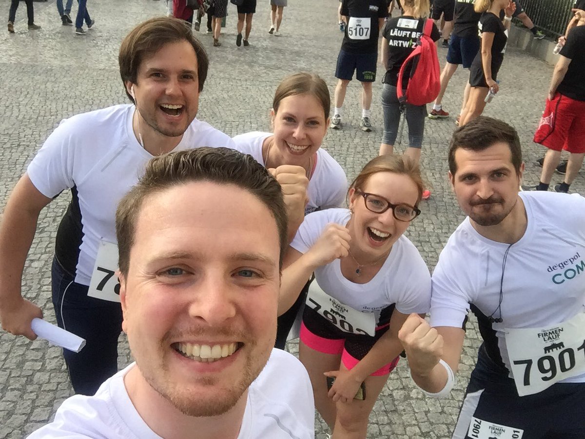 fabianhaun's tweet photo. Auf geht's @degepolCOM zum #COMRun aka #Firmenlauf #Berlin @FirmenlaufBln https://t.co/PFQ1H1kVXT