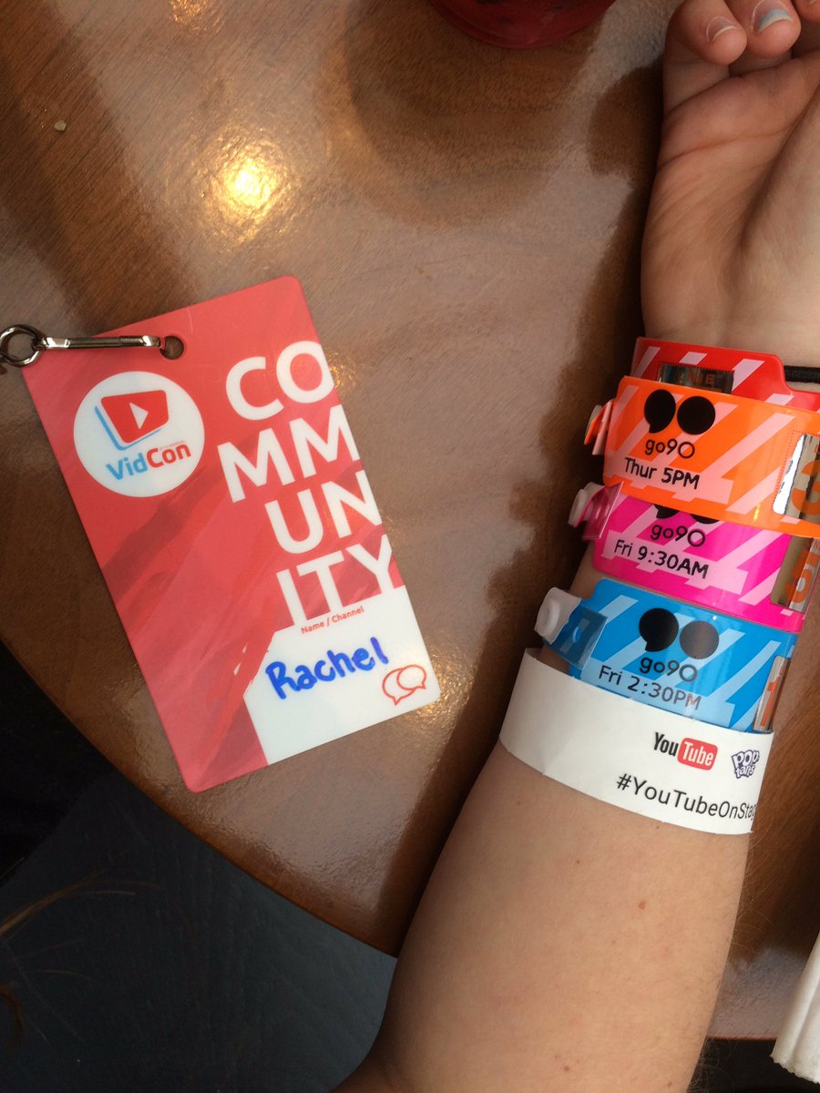 LifeinRachD's tweet photo. Get ready for 10 million #vidcon tweets https://t.co/LruSz99Ot7