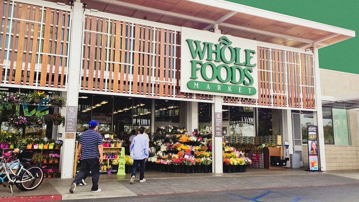 FastCompany's tweet photo. Now that @WholeFoods belongs to @Amazon, what happens to conscious capitalism?  https://t.co/vnjZAVD0CT https://t.co/pyYfEMfqPG