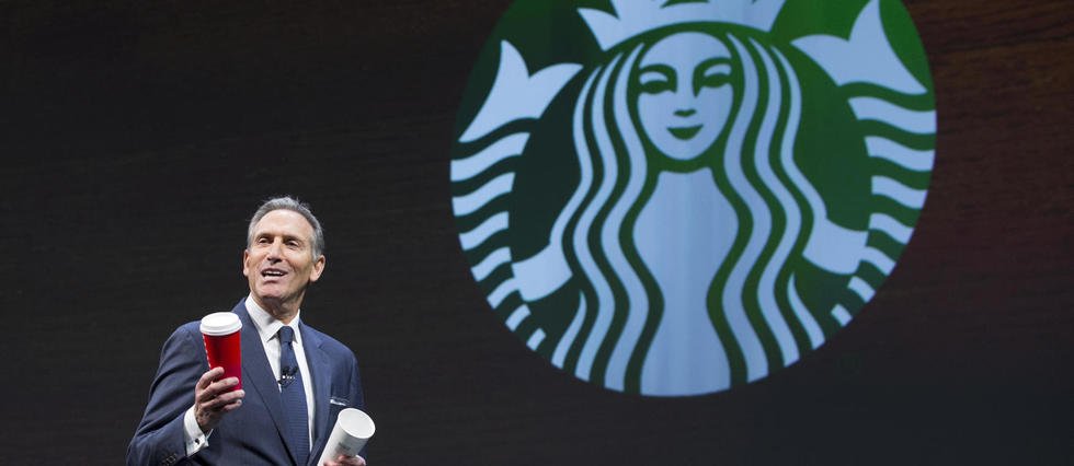 Starbucks recrute 2 500 réfugiés en Europe dlvr.it/PP2MLs