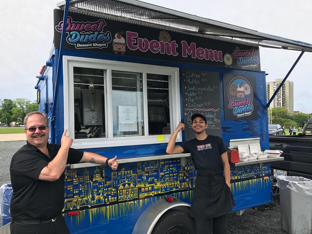 ChefInspired's tweet photo. Check out what we've done with @HFXDonairShop! It flips into a dessert or Asian truck or beer wagon. #sweetdudes #gweilojr #beerwagon #HFX https://t.co/oEhILfHAkJ