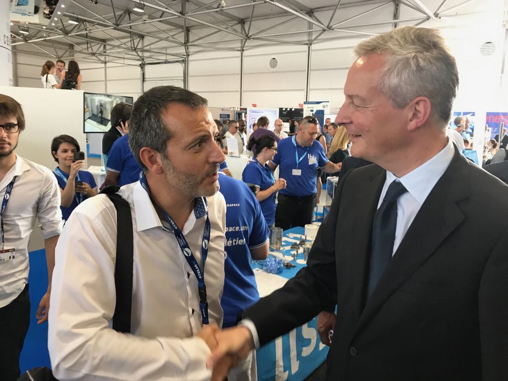 #solutionsemploi , #cdiinterimaire, The Adecco group, merci pour cet échange ! <a href="/BrunoLeMaire/">Bruno Le Maire</a>