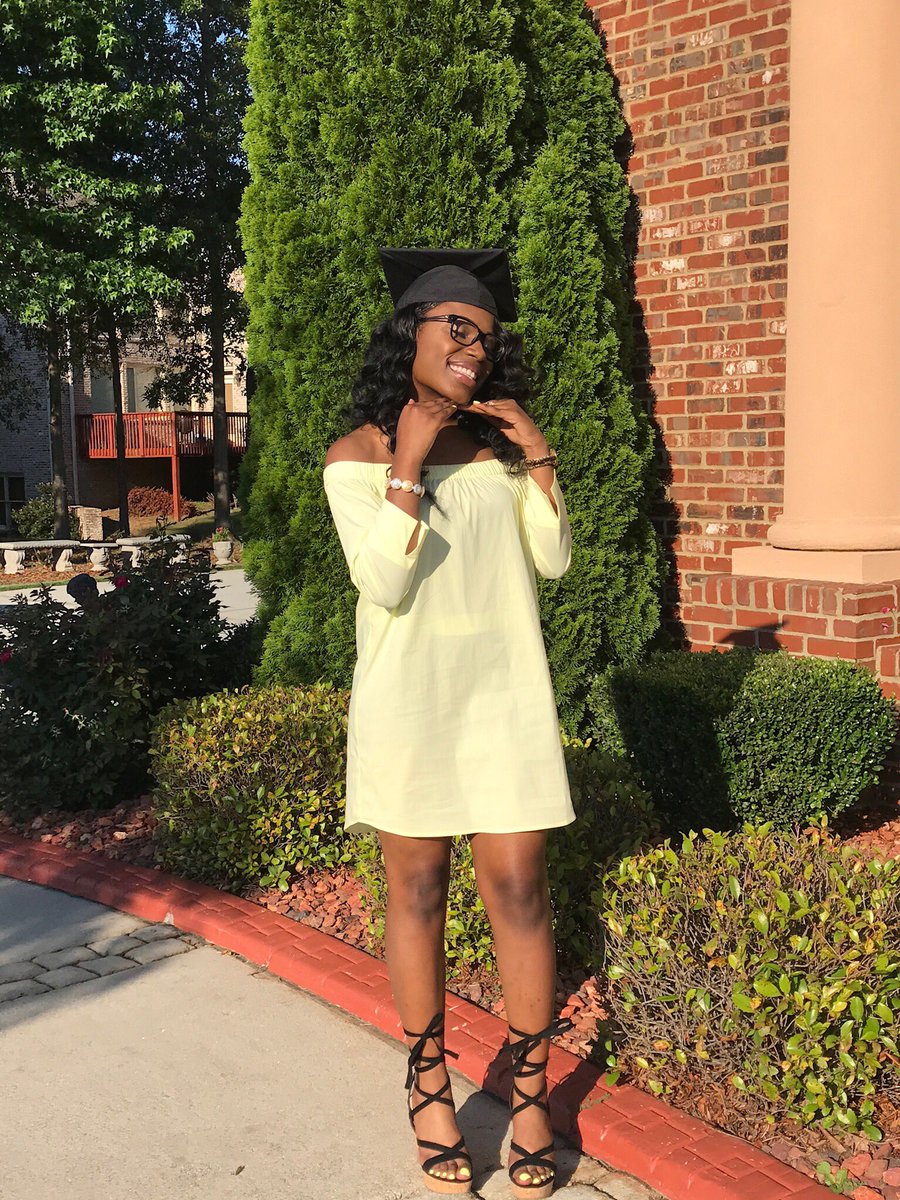 okaybabyray's tweet photo. #Howard21Girls 🗣 you know 🔴🔵 https://t.co/jIVZc6pMEk