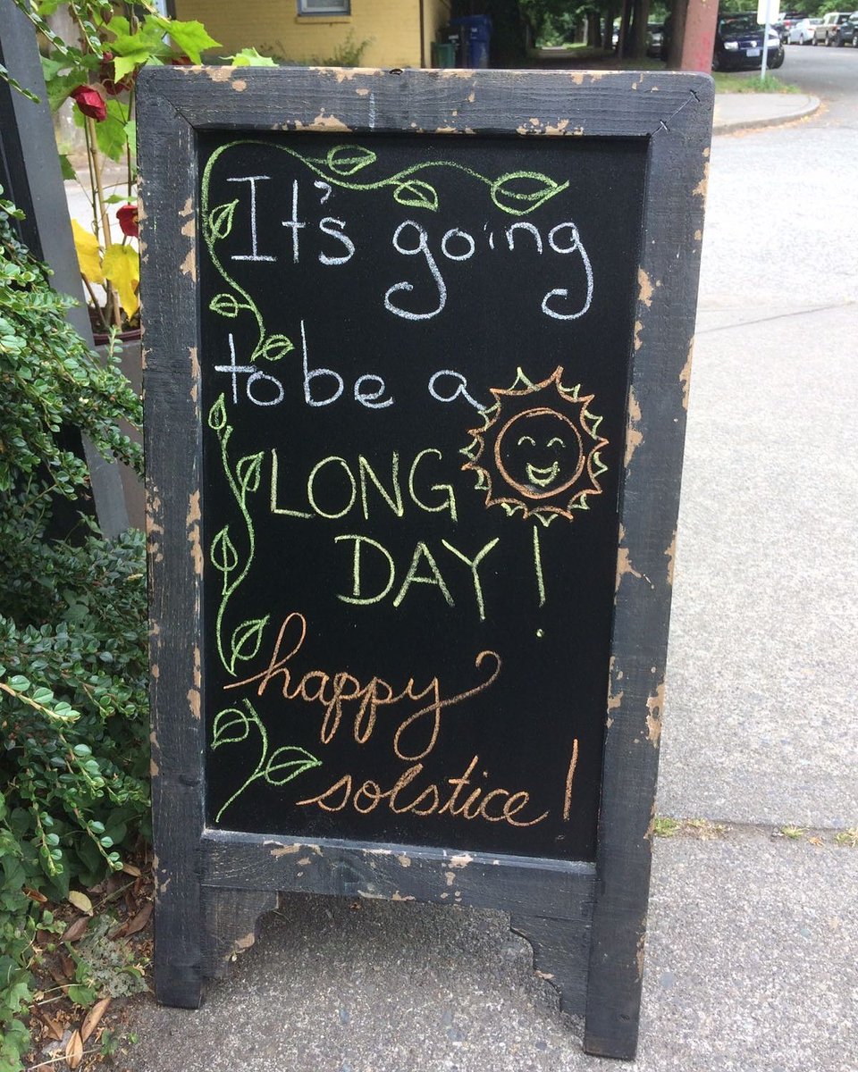 Happy #solstice !! 🌻🌞⛱
--
#urbanearthnursery #summer #summerishere #summersolstice #happysolstice #summer2017 #seattle #fremont #buylocal