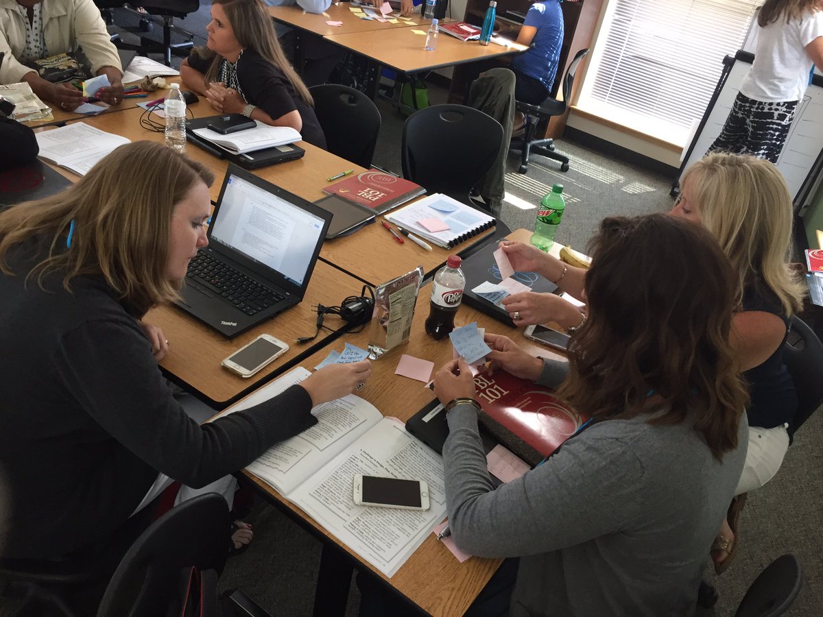 eringannon's tweet photo. Teachers, just like students, are excited to hear what others think about their work. π #PBLWorld #feedback #kindspecifichelpful https://t.co/F840IFhePg
