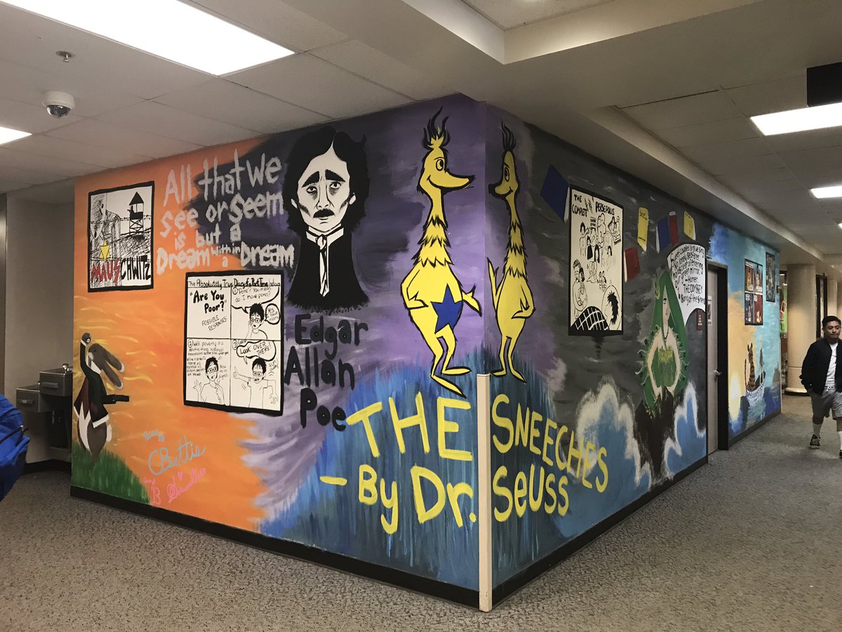 jdeborahklein's tweet photo. Loving the student murals all over Ft Vancouver HS... student voice = student artistic expression as well! #issn17 #globaled #englishgeek https://t.co/QAx1eSEkcA