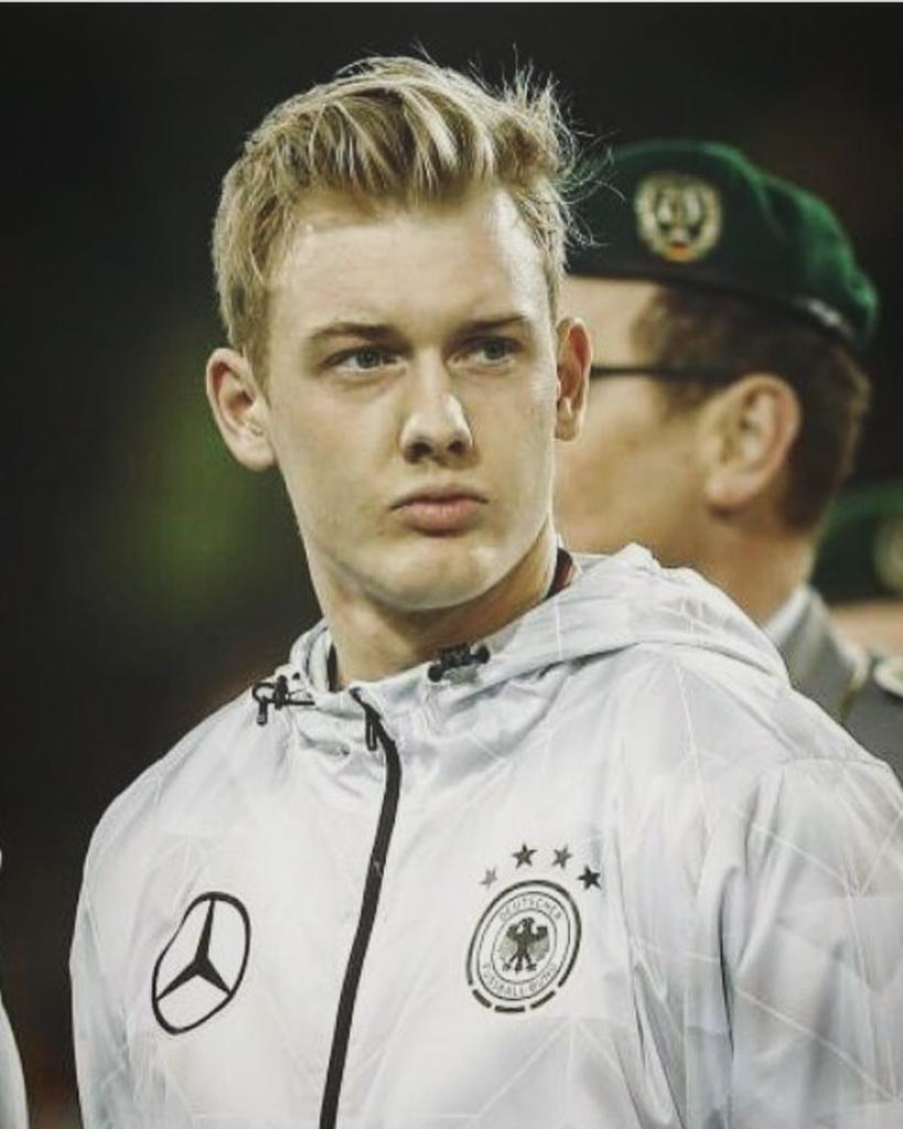 _BeFootball's tweet image. BREAKING ! Le Bayern Munich et Julian Brandt (21 ans) auraient trouvé un accord ! Le joueur rejoindrait club en 2018 ! (@tzmuenchen)