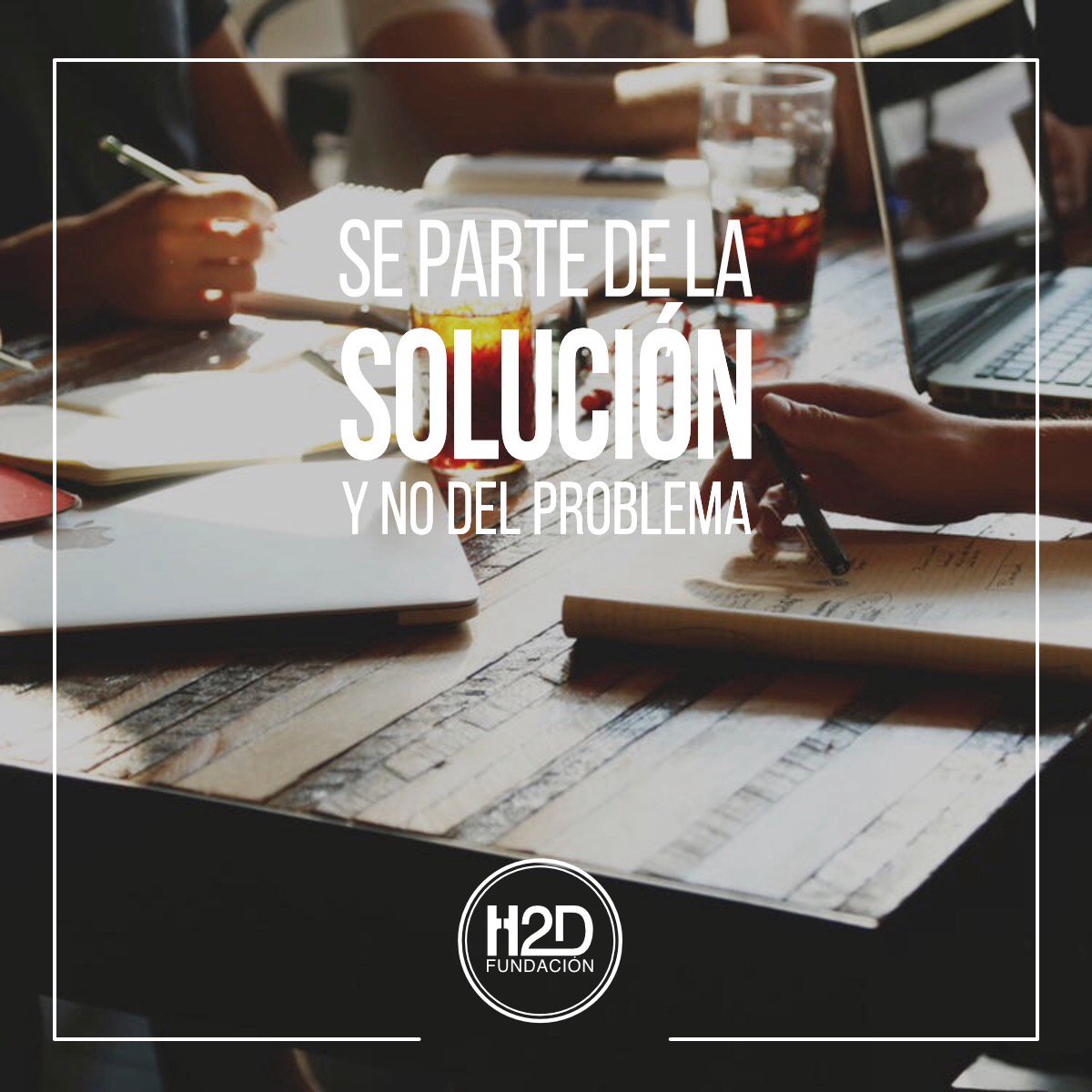 FundacionH2D's tweet photo. #Venezuela, este es el momento perfecto para hablar de soluciones y no de problemas.

Tú opinión cuenta #SomosH2D 🙌🏽 https://t.co/M275E7C3By