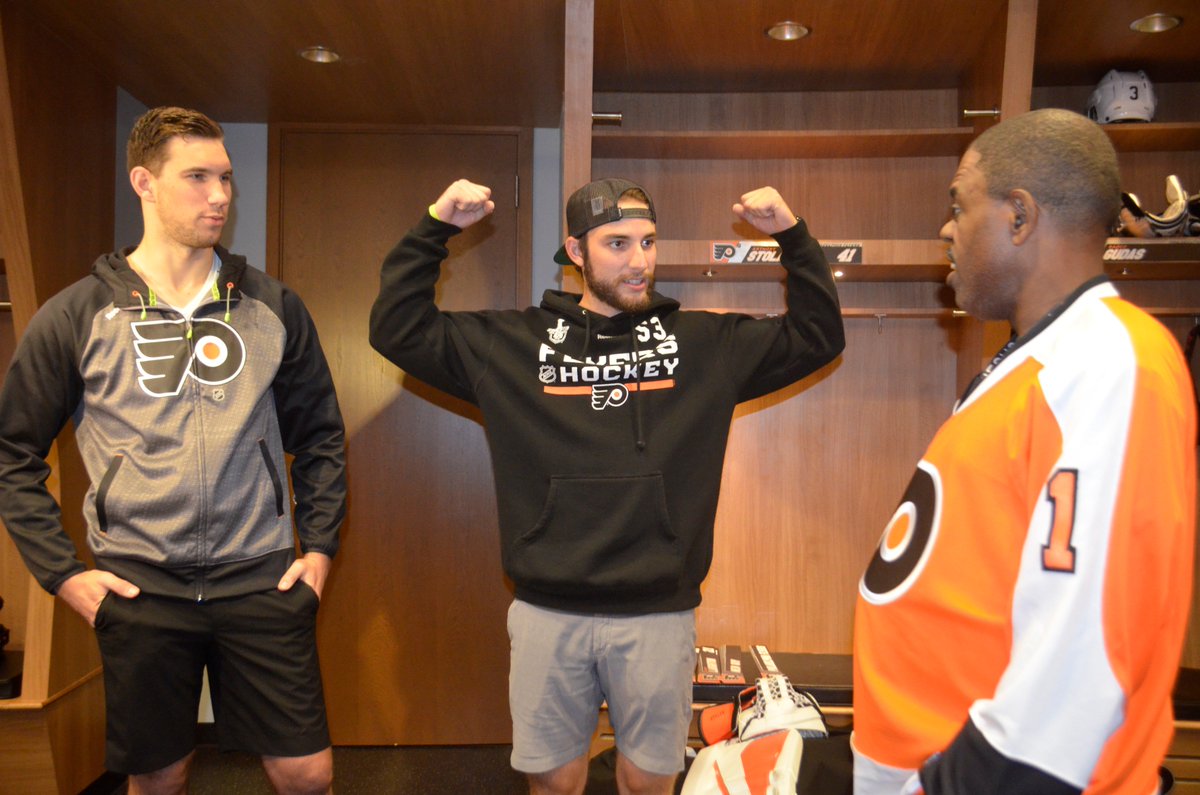 FlyersComms's tweet photo. The #Flyers hosted Mark Smith, the victim of a recent assault by a group of teenagers, as their special guest @FlyersSkateZone today. https://t.co/46rVmq8eTx