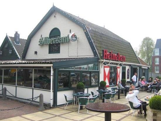 Bovenkerk_Feest's tweet image. Zaterdag 15 juli de enige echte saté van Silversant eten? Dat kan tijdens het Zomerfeest in Bovenkerk (ook 's avonds) #Amstelveen