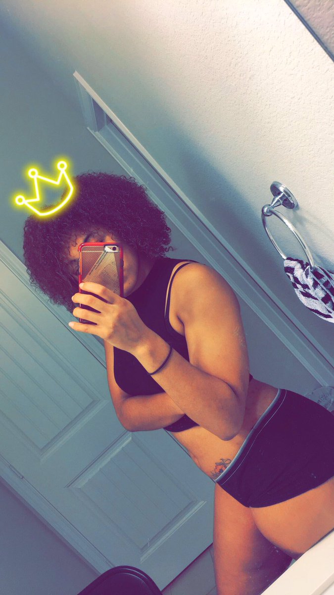 BridjaiDaSinger's tweet photo. "I see you been putting in the hard work now"...... #GrindForYourself #JustTheBeginning #WatchOutImBoutToGlow https://t.co/WNY1TqX034