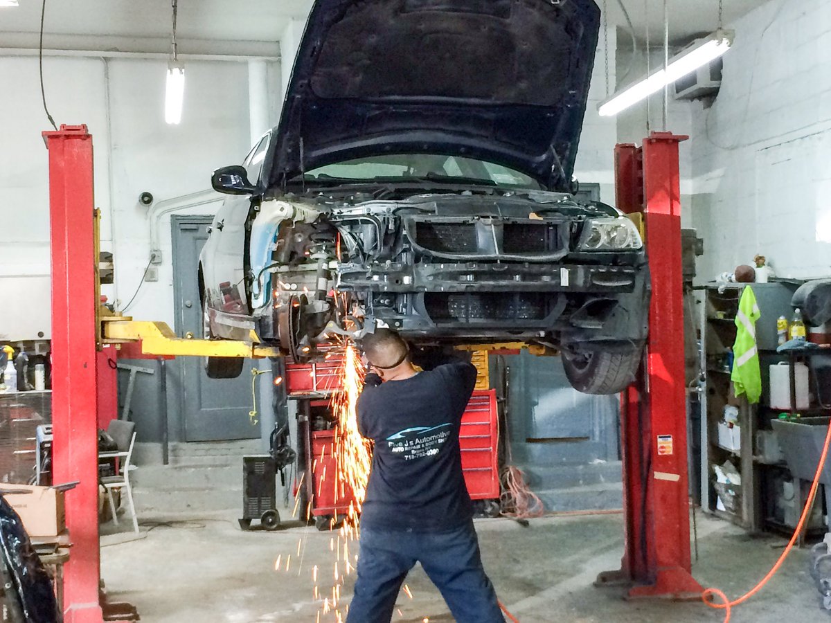 fivejsauto's tweet photo. We aim to provide the very highest levels of service and reliability ππ¨#Fivejsbuilt #Collisionexperts #Emergencytowing #24hourtowing https://t.co/ryAPlQGlPG