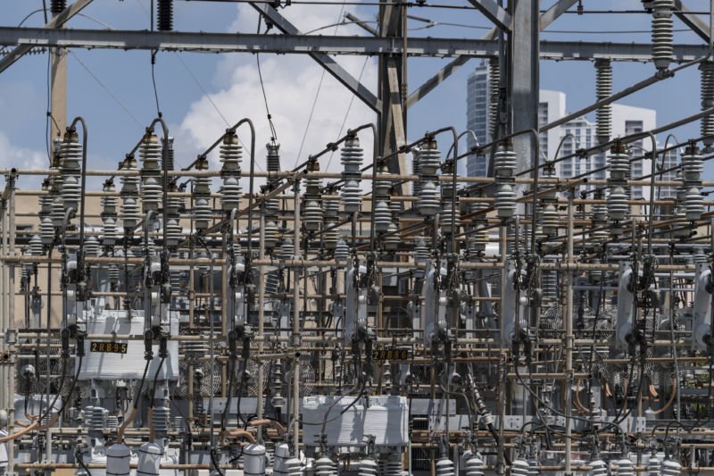 As energy markets change, <a href="/generalelectric/">General Electric</a>, blockchain hope to provide economic solutions ow.ly/r7YN30cIkjx
