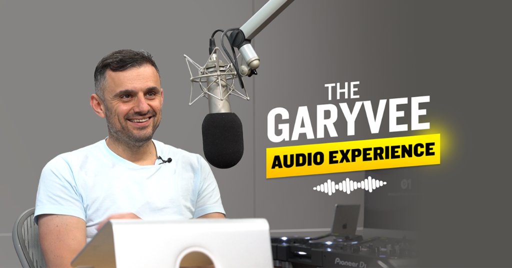 Apple Podcasts tweet media