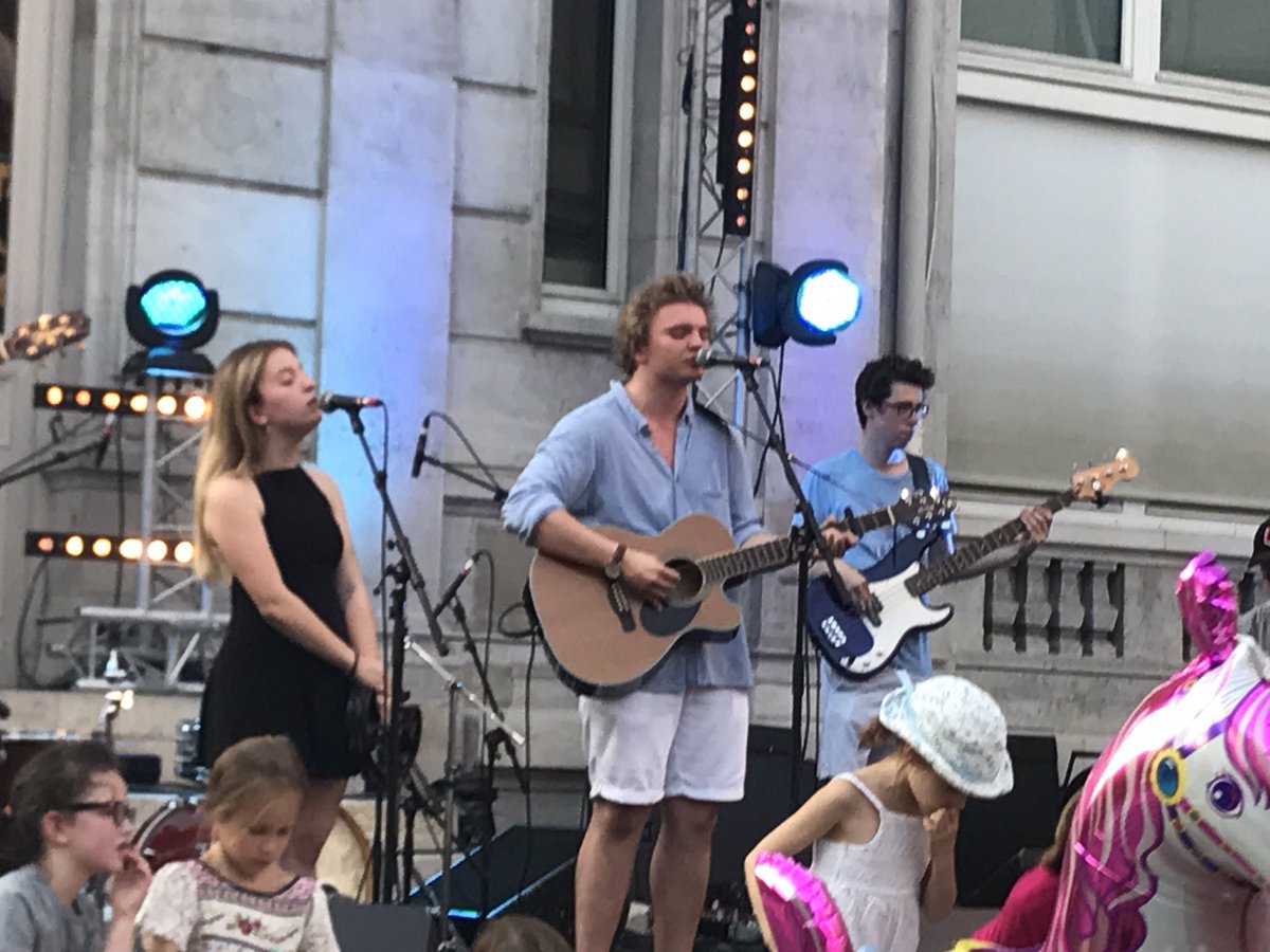 #FeteDeLaMusique the neon sea success and pleasure <a href="/alanversin/">Anne de Lanversin</a>