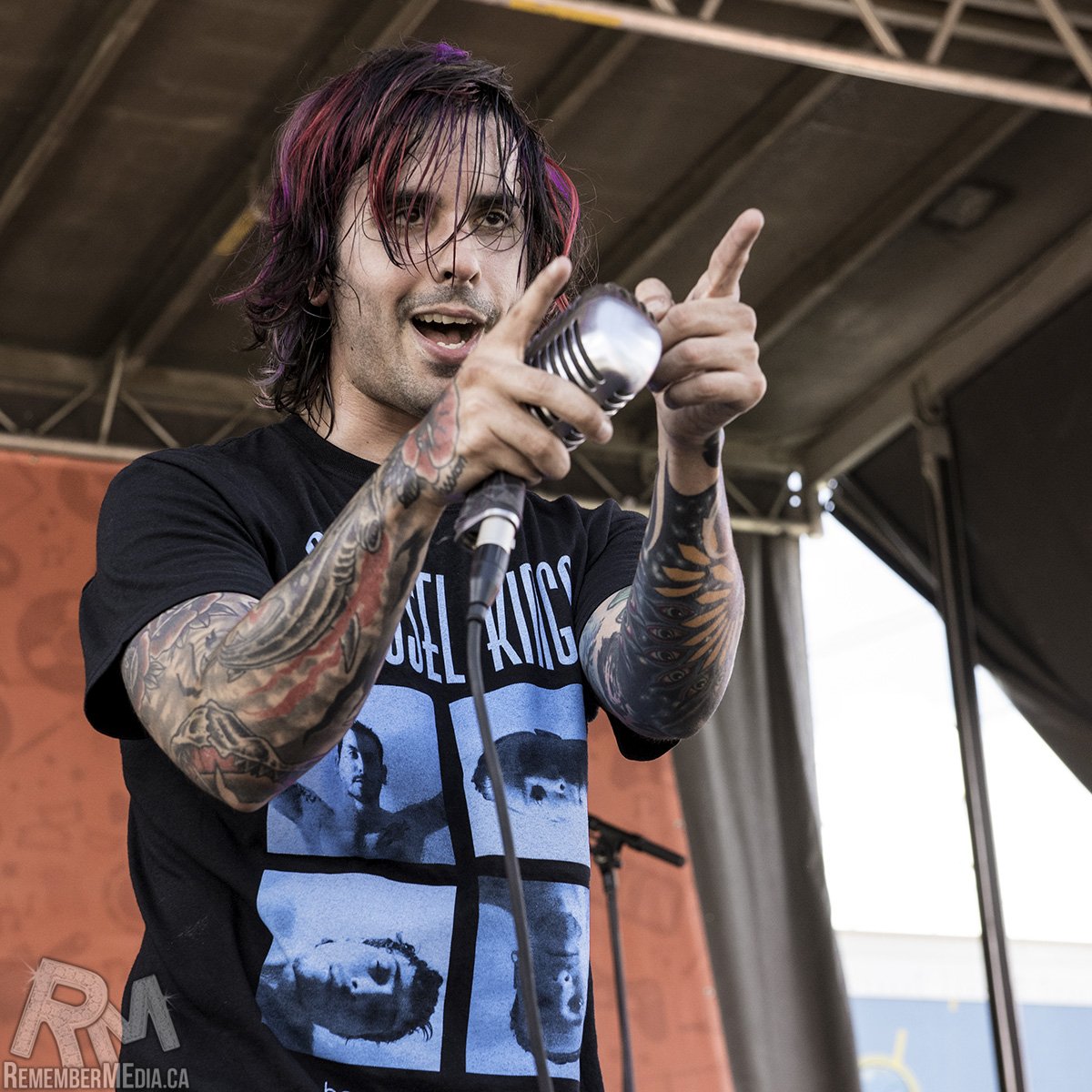 Remember_MEdia's tweet photo. New places, New faces. @crslkngs ruling over the @FullSail stage at @VansWarpedTour all summer long, be sure to say hi! https://t.co/s6l3seyAom